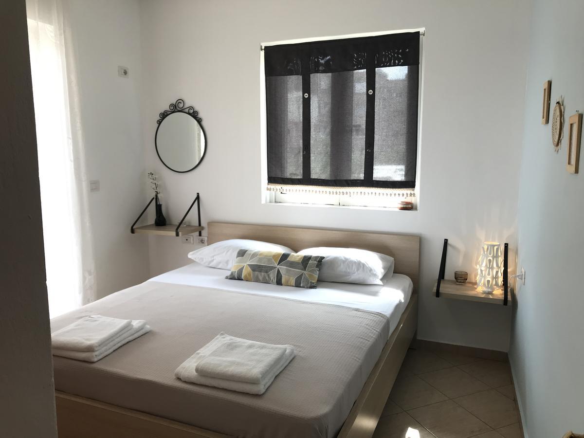 Aloe Vera Apartments Sarande Exterior photo