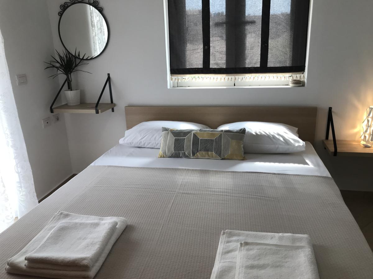 Aloe Vera Apartments Sarande Exterior photo